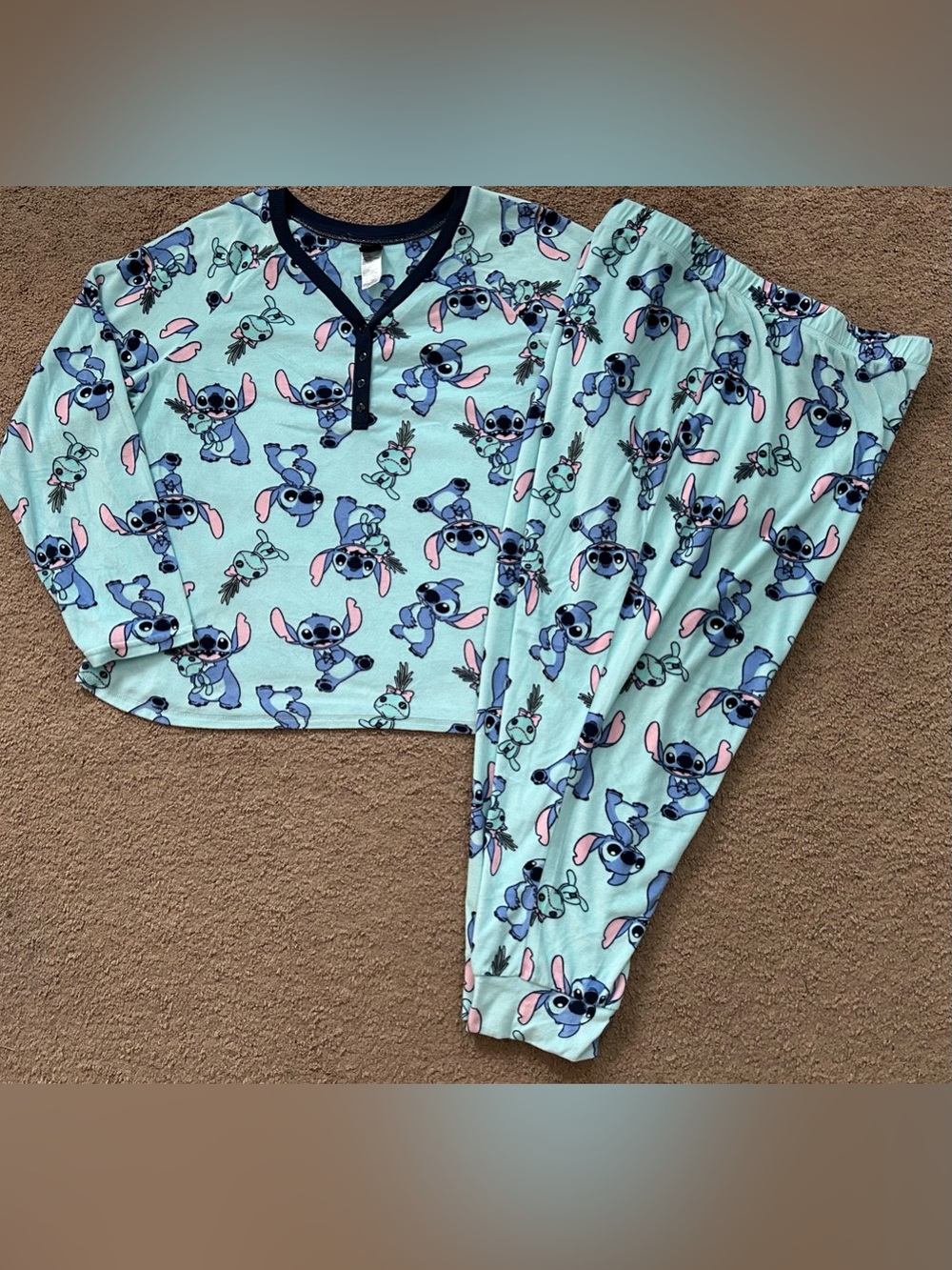 Disney Lilo & Stitch Women’s Lounge Fleece Pajama Set with Navy Trim 3X